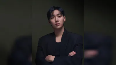 Actor Choi Hyun-wook under fire for intoxicated live broadcast during morning hours
