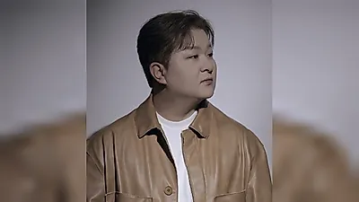 Singer Huh Gak Announces Legal Action Against Companies Using His Name and False Advertising