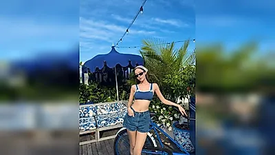 Jessica shows off bikini figure at Montauk Beach in the US... Recreating 'naengmyeon' with Park Myeong-su in September