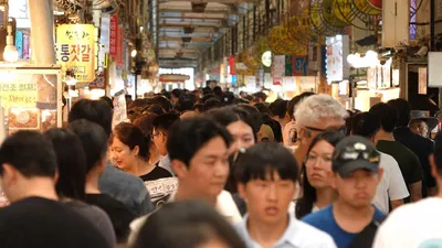 Documentary Three Days, Actor Yoon Ju-sang Returns for Narration... 72 Hours at Sokcho Tourist and Fishery Market