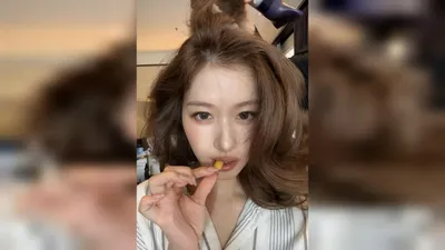 TWICE Sana reveals extreme close-up selfie amidst hair dryer wind