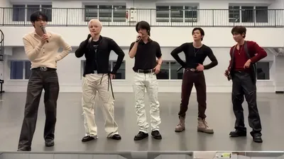 TOMORROW X TOGETHER、悪天候のためニューヨークのステージの代わりに練習室から生中継公演
