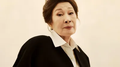金惠子公開蘊含65年演藝生涯的寫真……電影《依然燦爛》將於10月上映