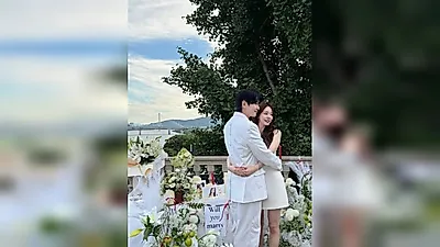 Kang Kyun-sung and Yu Ha-jin Reveal Proposal Scene Ahead of October 30 Wedding