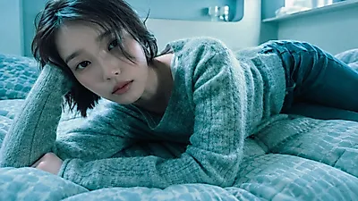 IU makes surprise release of digital single 'From This Star' overcoming health issues