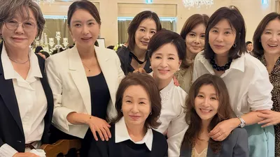 Kim Yun-gyeong reveals actresses gathered as wedding guests... eye-catching glamorous lineup