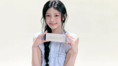 Ailit Won-hee Selected as First Brand Muse for Chuu Lens, Bringing Her Own 'Milk and Tea' Lenses