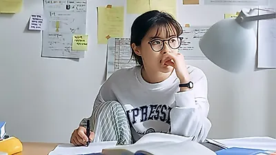 映画『大学修学能力試験、出題の秘密』、D-50を迎えスチール・応援映像を公開