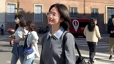 Song Hye-kyo reveals autumn fashion on SNS... Next project is a Netflix drama
