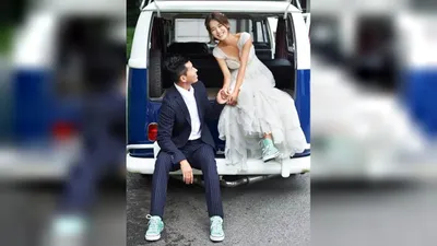Sean celebrates 8,001st wedding anniversary with Jung Hye-young, showing unchanging affection