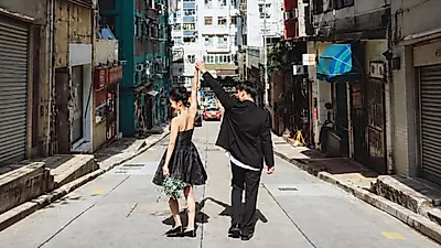 Singer Shin Ji Su Reveals Hong Kong Wedding Snaps Ahead of Marriage... "Fruit of 2.5 Years of Dating"