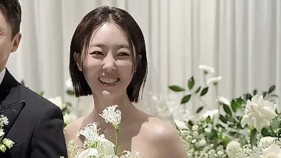 「I Am SOLO, Love Continues」23期オクスン・ミスター・カン、結婚式の写真を公開