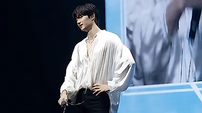 Kim Jaewon successfully completes Tokyo fan meeting... World tour proves 'dance DNA'