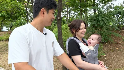 Russian Wife Who Did Dawn Deliveries Instead of Her Husband with Tongue Cancer, Now Challenges Strawberry Farming in Damyang