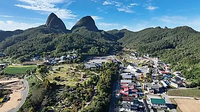 全北鎮安郡秋季之旅：探索無籽柿子與世界唯一剪刀博物館