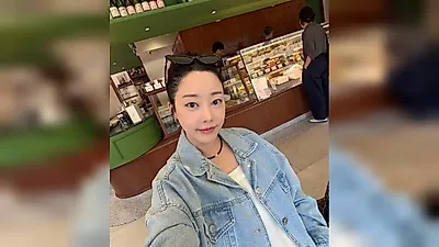 出産を一日後に控えたコ・ウリ、SNSに心境を明かす