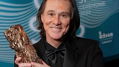 ジム・キャリー、ミナとLAで非公開結婚…3度目の婚姻